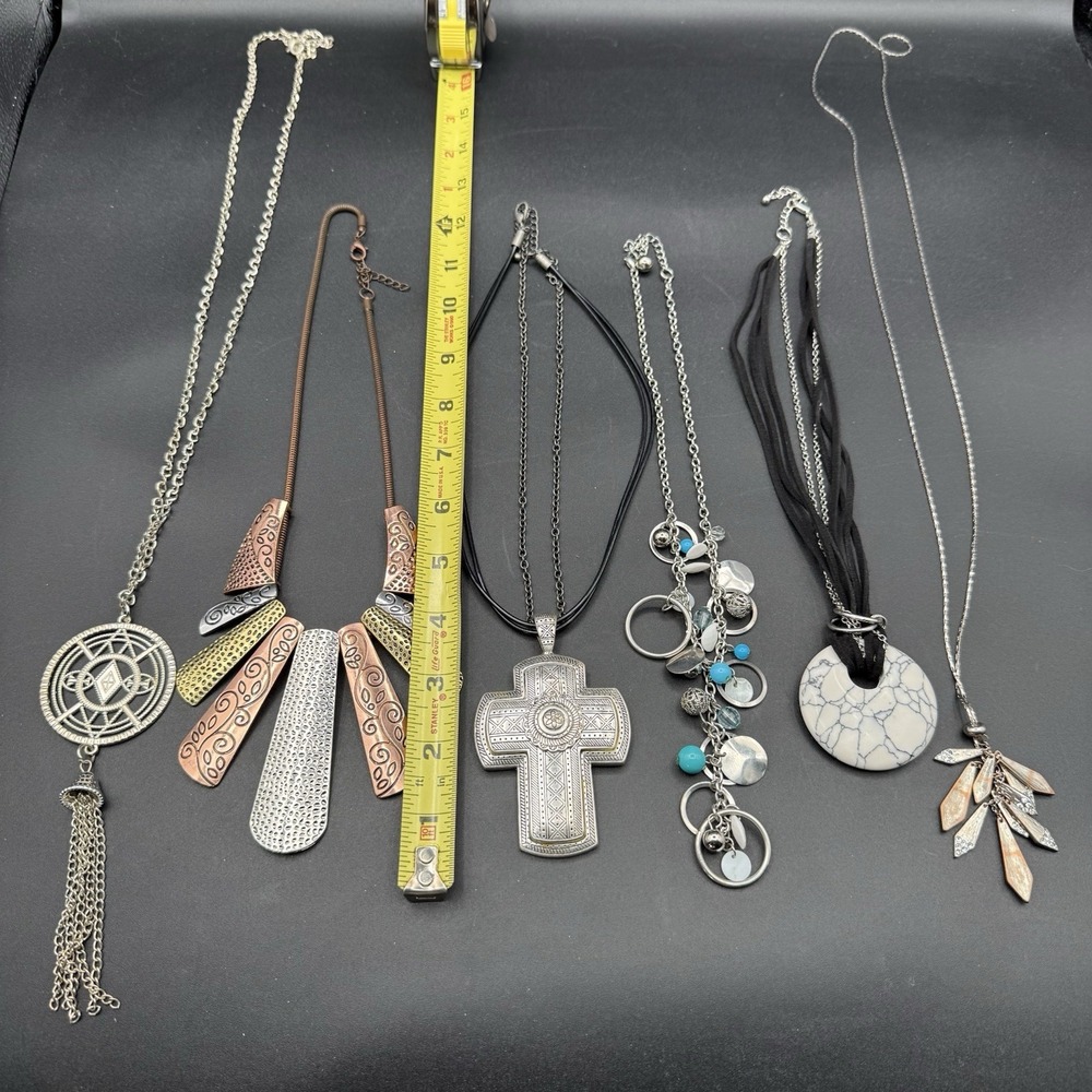 Lot of 6 Chunky Gold Silver Tone Costume Jewelry Necklaces Mixed Lot Cross Pearl - Picture 8 of 8